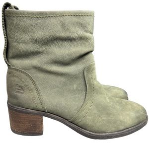 Bull Boxer Sally Green Distressed Leather Ankle Boots Booties Size 10